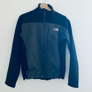 The North Face Men's Black and Gray Performance Jacket
